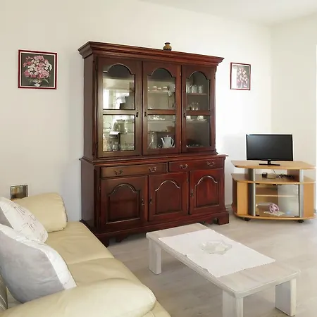 Haus Djulia 510s *