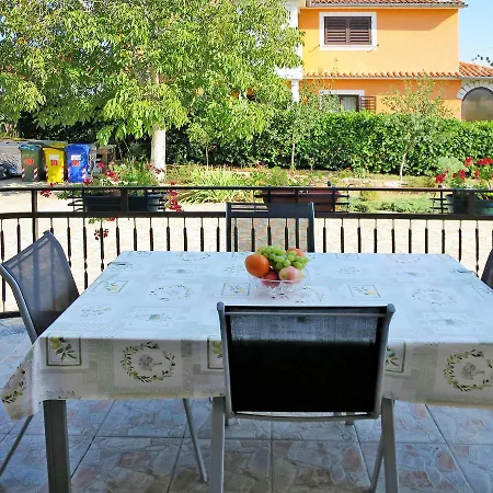 Haus Djulia 510s Apartman *
